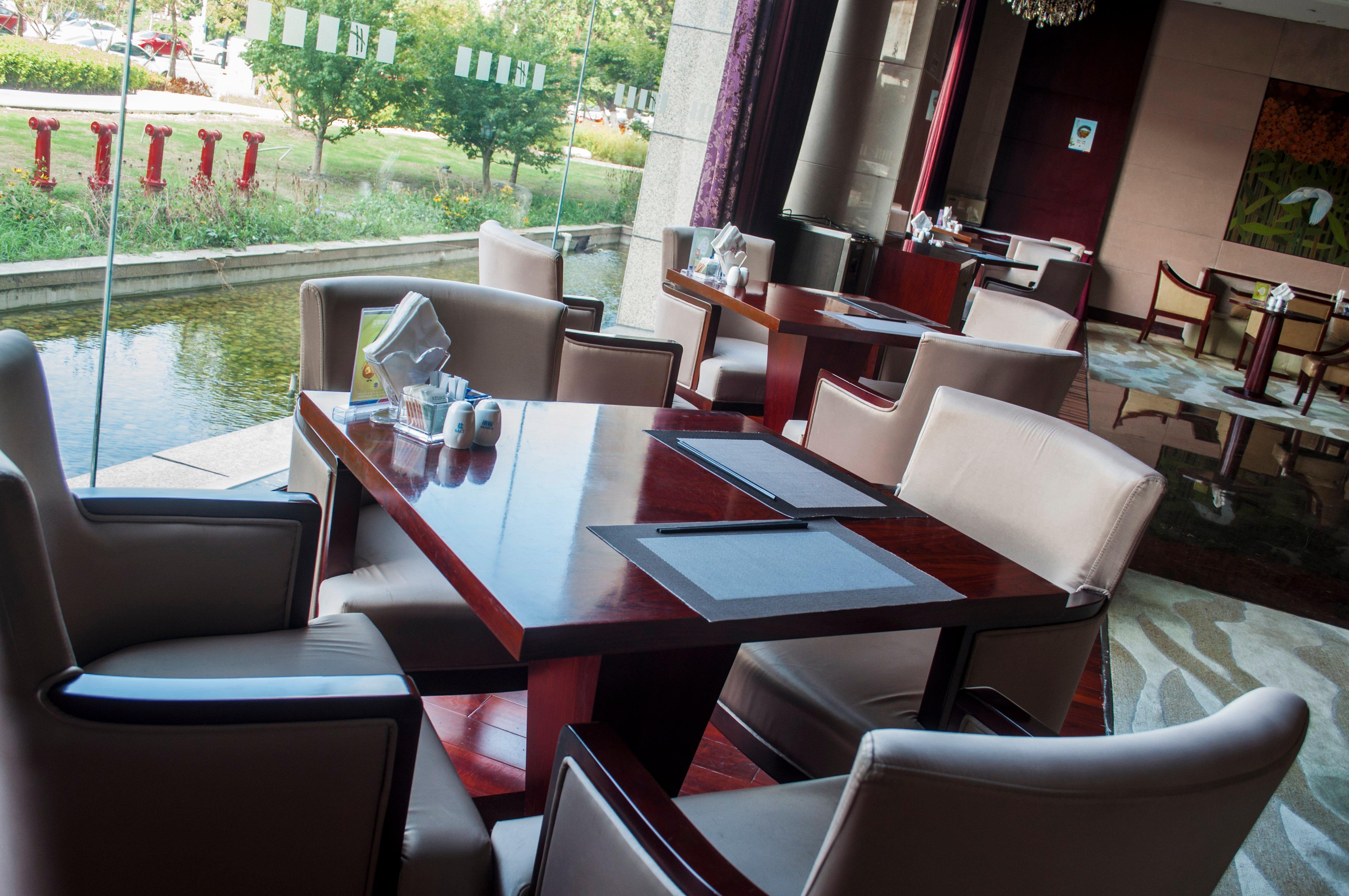 Holiday Inn Taizhou Cmc Экстерьер фото